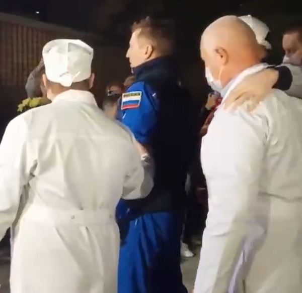 Экипаж корабля «Союз МС-23» прибыл в Звёздный — Новости Космонавтики